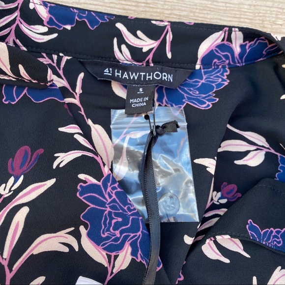 41Hawthorn Women’s Floral Blouse Purples and Indigo Small - Picture 5 of 10